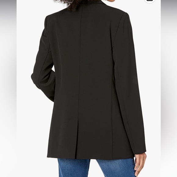 Black Blazer - Picture 3 of 4